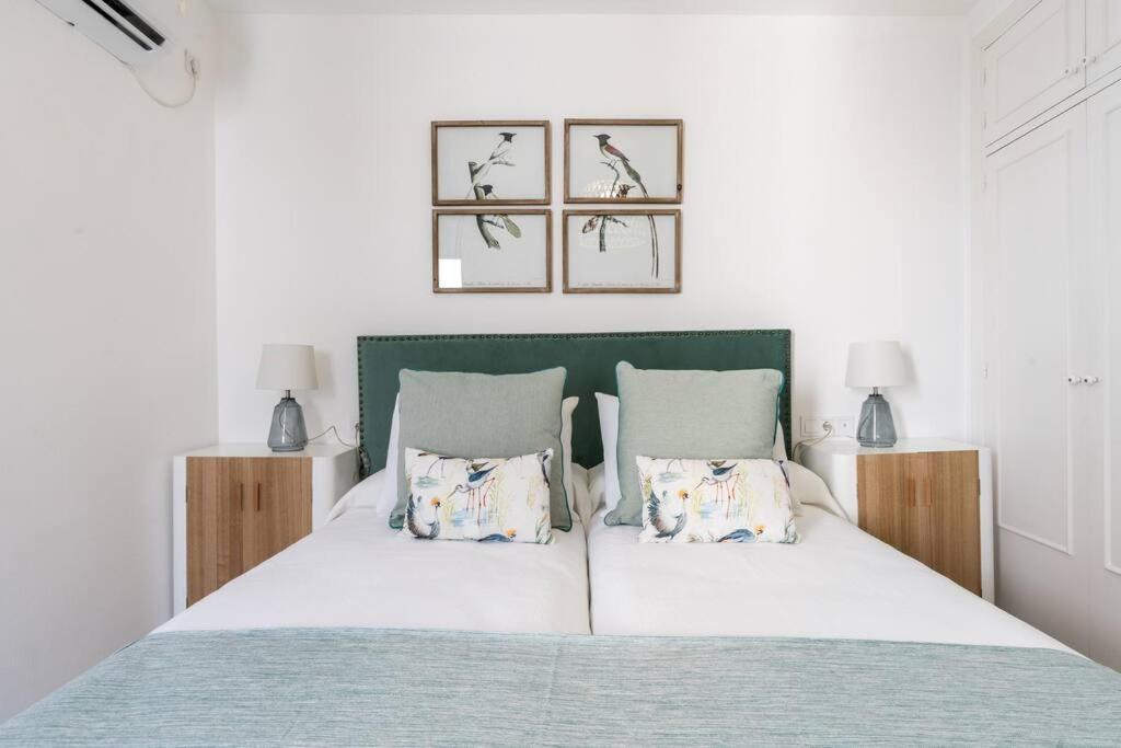 Behouse Alfalfa Sevilla Bagian luar foto